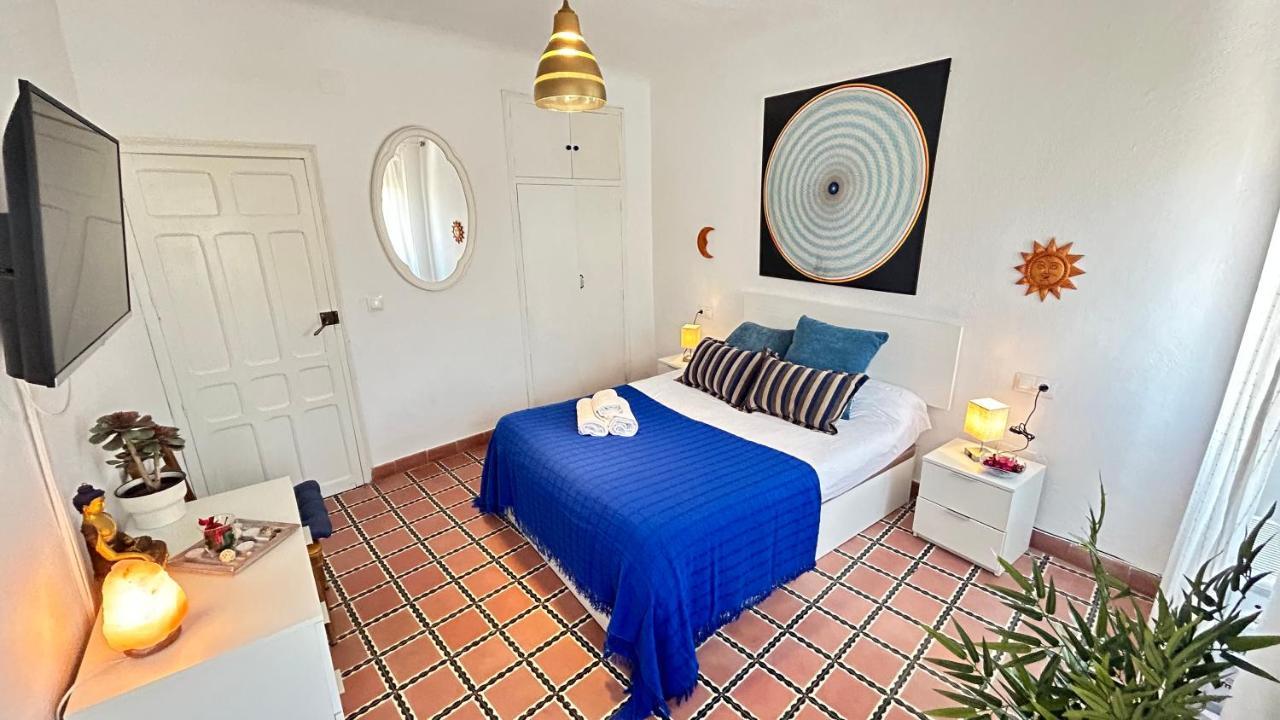 Cozy Town House With Terrace And Free Wifi Villa รอนดา ภายนอก รูปภาพ