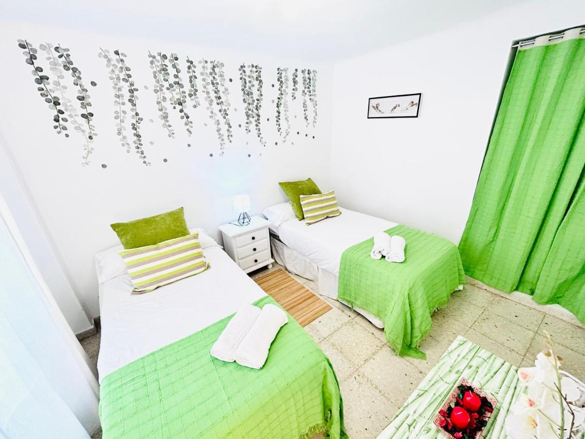 Cozy Town House With Terrace And Free Wifi Villa รอนดา ภายนอก รูปภาพ