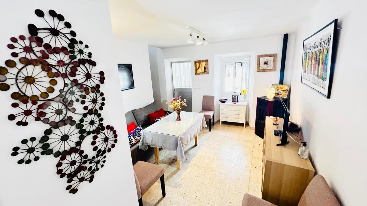 Cozy Town House With Terrace And Free Wifi Villa รอนดา ภายนอก รูปภาพ