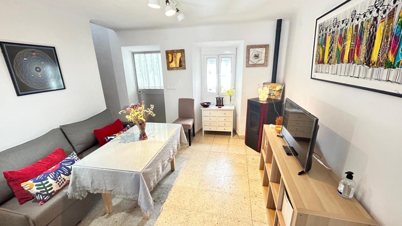 Cozy Town House With Terrace And Free Wifi Villa รอนดา ภายนอก รูปภาพ