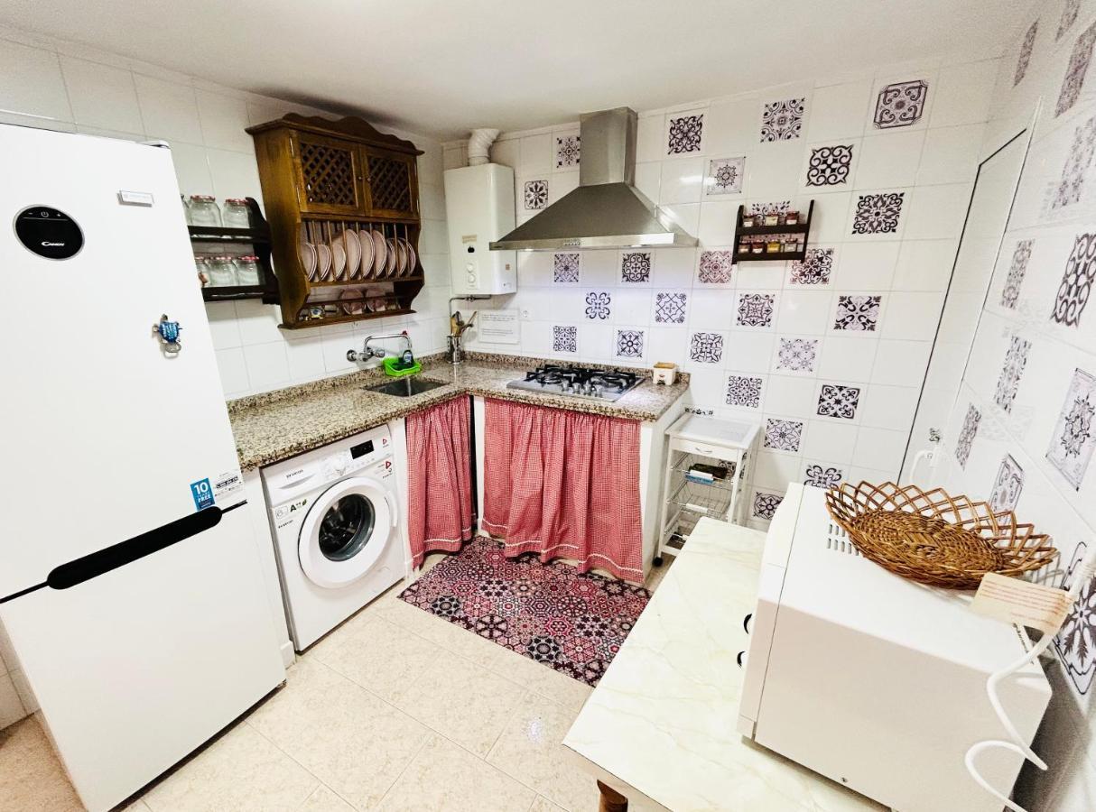 Cozy Town House With Terrace And Free Wifi Villa รอนดา ภายนอก รูปภาพ